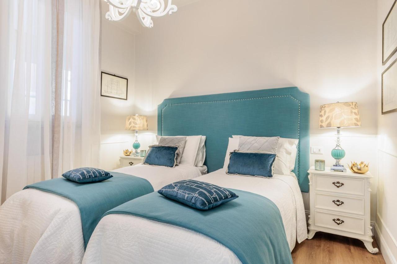 "Libeccio Apartment" Con Garage Privato E Fronte Mare Lido di Camaiore Exterior photo